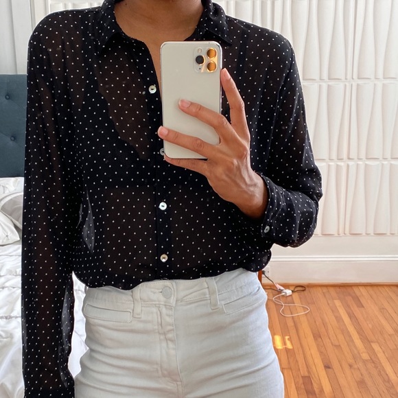 Black blouse - Picture 1 of 5